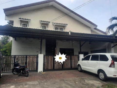 Dijual Rumah Dukuh Kupang Utara