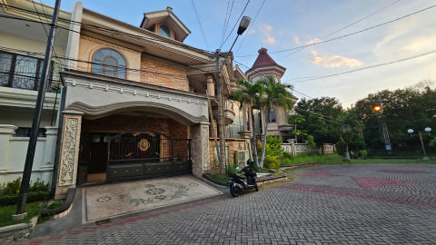Dijual Rumah Araya