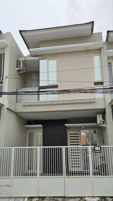 Dijual Rumah Jalan Kutisari