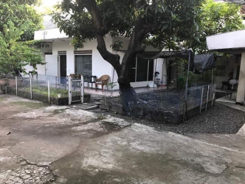 Dijual Rumah Ngagel Tama
