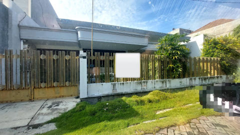 Dijual Rumah Manyar Tirtoasri