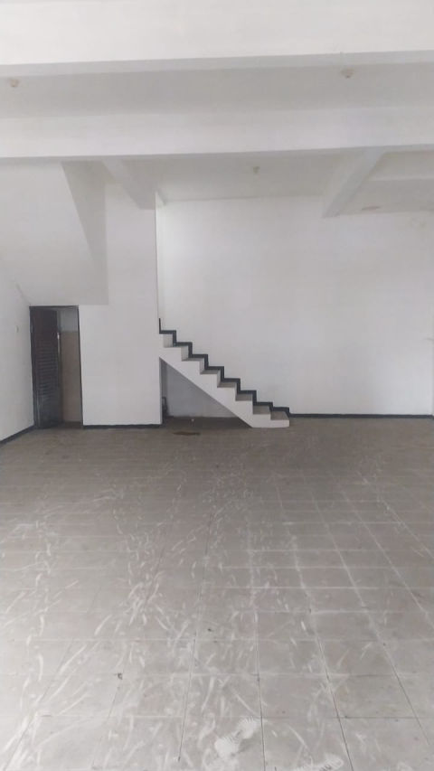 Disewa Ruko Komersial Jalan Rungkut