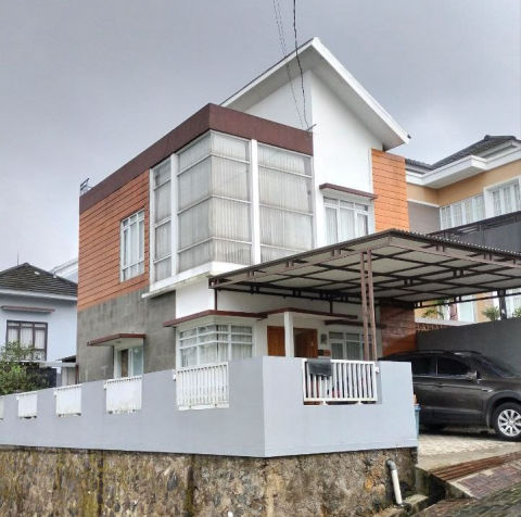 Dijual Rumah Jalan Kol Masturi Cluster Pesona Lembang Bandung