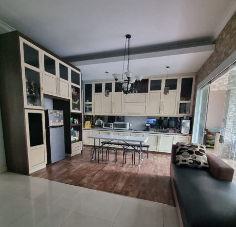 Disewa Rumah Citraland Utama Cluster Taman Puspa Raya