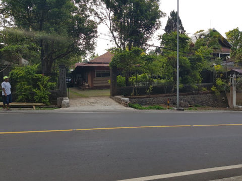 Dijual Rumah Villa dan Tanah Raya Sukapura Bromo Probolinggo