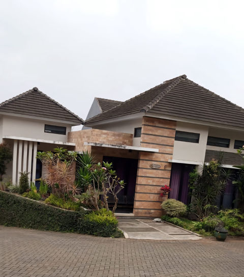 Dijual Villa Agrowisata Batu