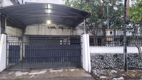 Dijual Rumah Manyar Kertoarjo