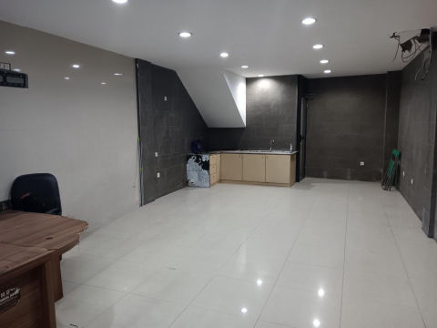 Dijual / Disewa Ruko Komersial Jalan Pucang Anom