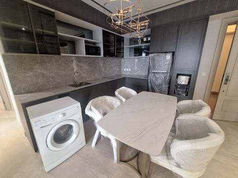Disewa Apartemen One Icon Tunjungan Plaza