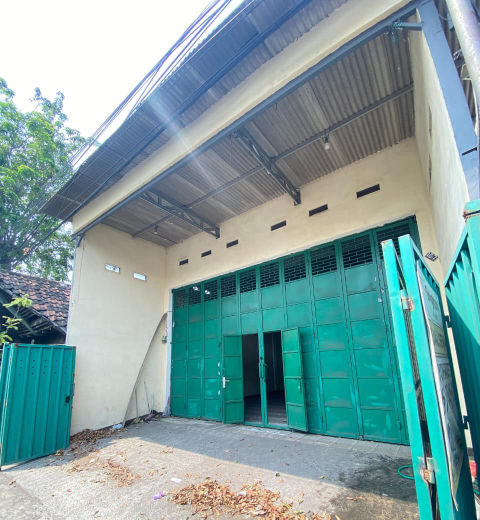 Dijual / Disewa Ruko Komersial Jalan Gresik Gadukan