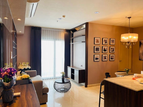 Disewa Apartemen The Peak Tunjungan Plaza