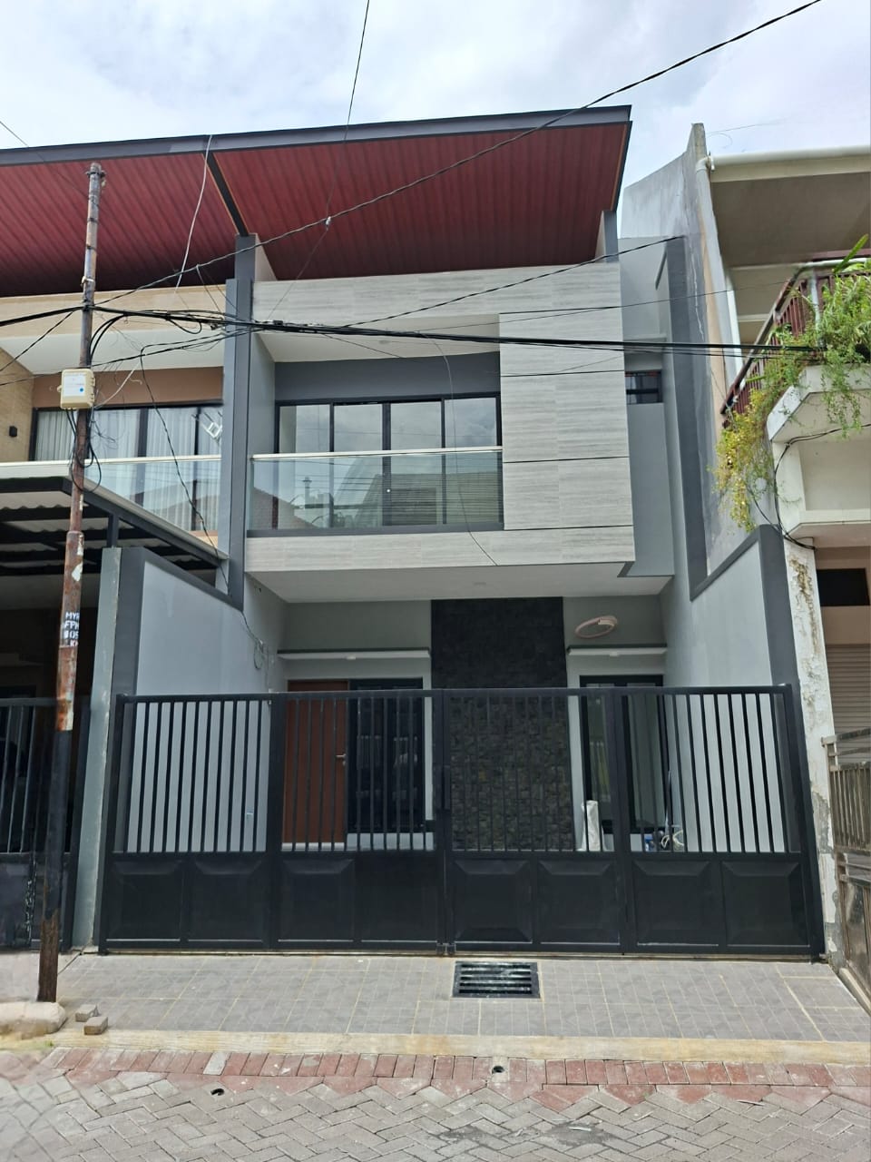 Dijual Rumah Mulyosari Utara Minimalis Baru Gress
