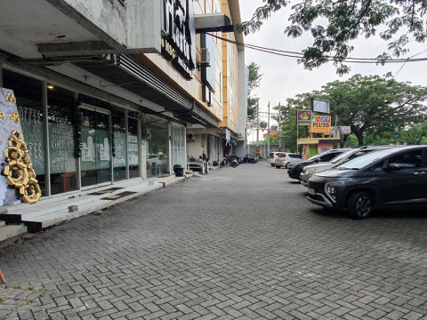 Dijual Ruko Komersial Este Square