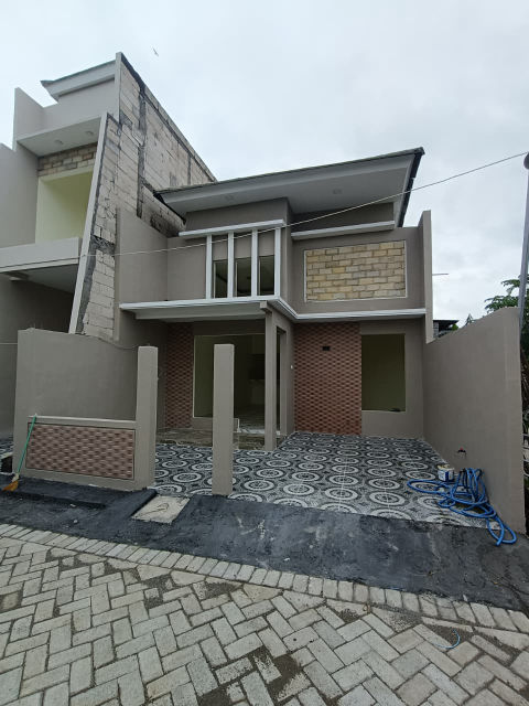 Dijual Rumah Pakal Madya Baru Gress