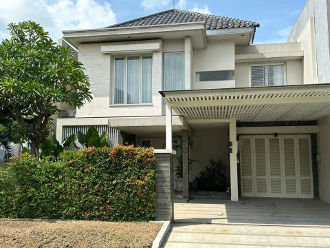 Dijual Rumah Citraland Utama