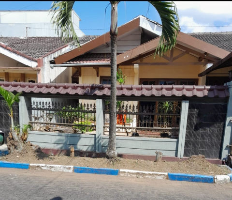 Dijual / Disewa Rumah Araya Malang