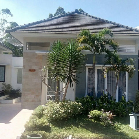Dijual Rumah Villa Kusuma Pinus Batu Malang