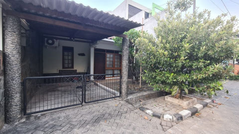 Dijual Rumah Babatan Pratama