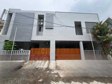 Dijual Rumah Kos Ketintang Gayungan