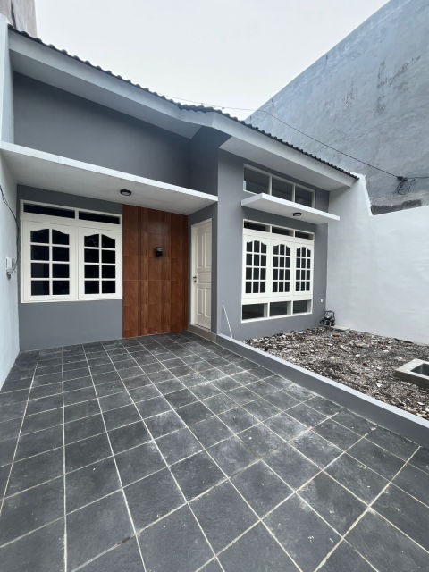 Dijual Rumah Jalan Kutisari Baru Gress