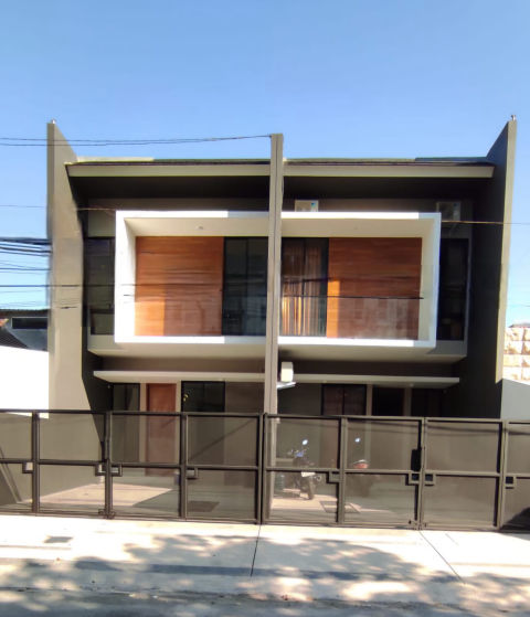 Dijual Rumah Sutorejo Selatan
