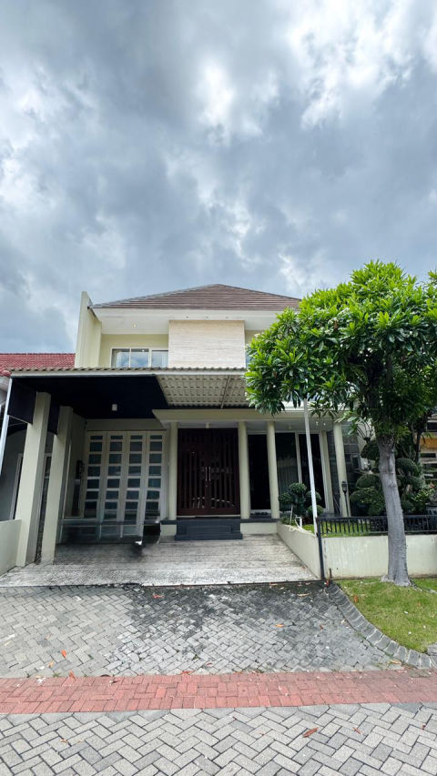 Dijual Rumah Citraland Utama Cluster Villa Taman Telaga