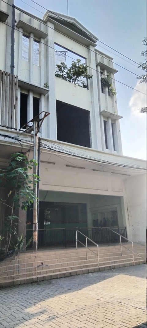 Disewa Bangunan Komersial HR Muhammad
