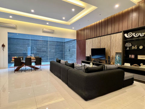 Dijual Rumah Citraland Utama Cluster Puri Sentra Raya