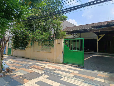 Dijual Rumah Komersial Raya Tenggilis