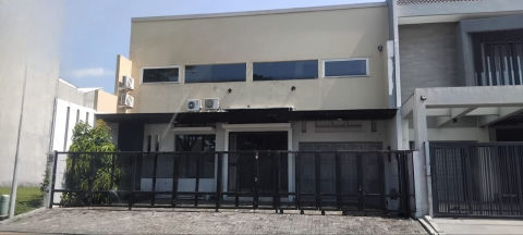 Dijual Rumah Usaha Komersial Citraland Raya Woodland