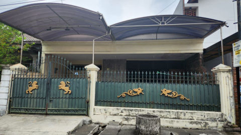 Dijual Rumah Jalan Barata Jaya