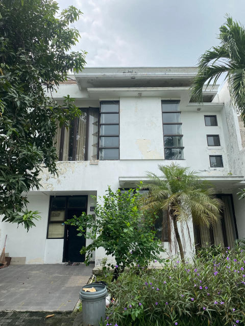 Dijual Rumah Citraland Utama