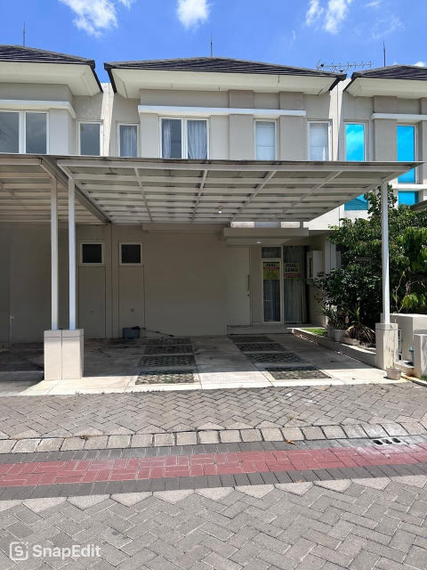 Dijual / Disewa Rumah Grand Pakuwon