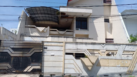 Dijual Rumah Dharmahusada Indah Timur