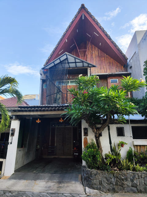 Dijual Rumah Palm Spring Regency