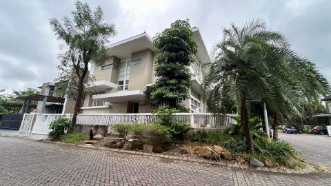 Dijual / Disewa Rumah Citraland Utama Cluster International Village 2