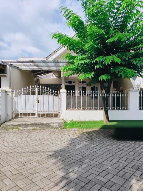 Dijual Rumah Nirwana Eksekutif