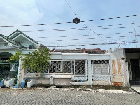 Dijual Rumah Simpang Darmo Permai Selatan