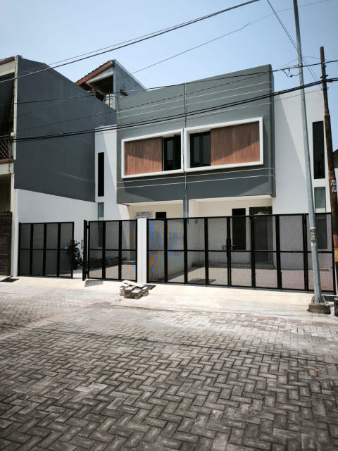 Dijual Rumah Mulyosari Baru Gress