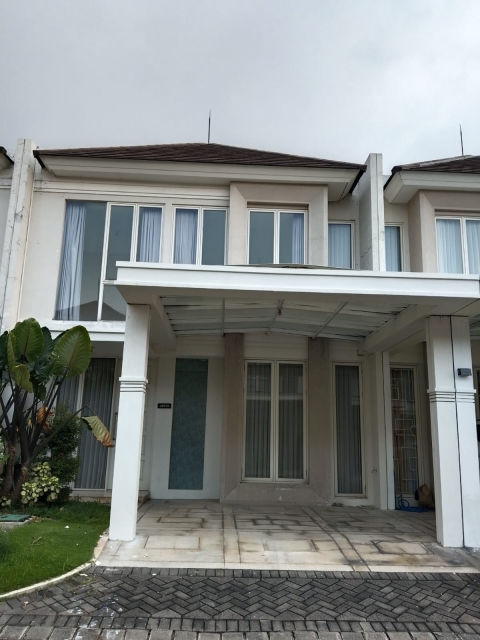 Dijual Rumah Grand Pakuwon Cluster South Victoria