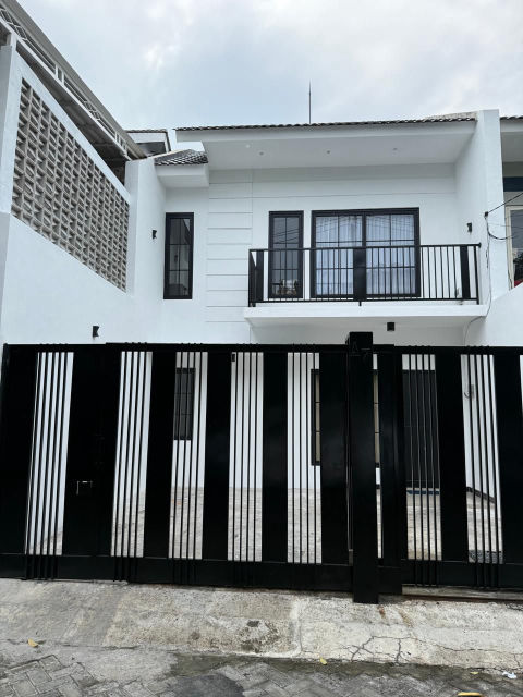 Dijual Rumah Lontar Minimalis Baru Gress