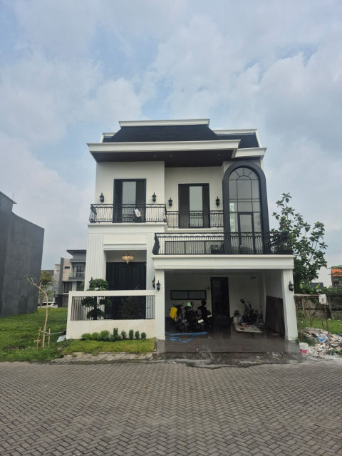 Dijual Rumah Citraland Utama Baru Gress