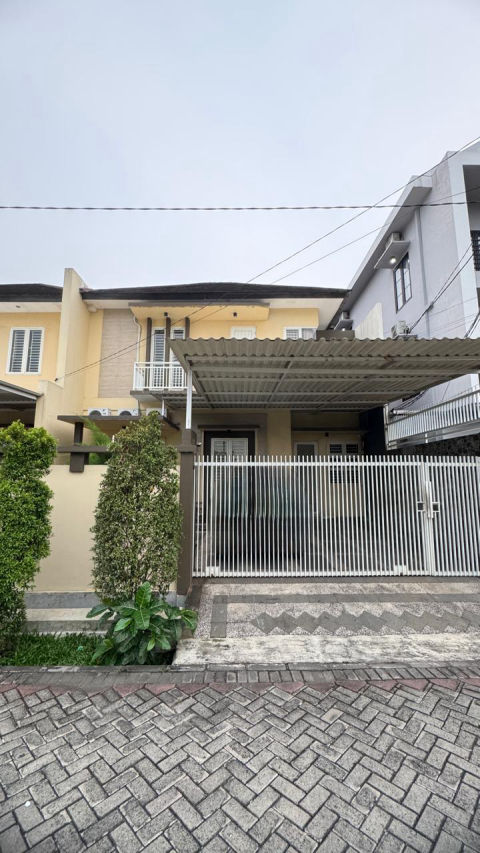 Dijual Rumah Jalan Klampis