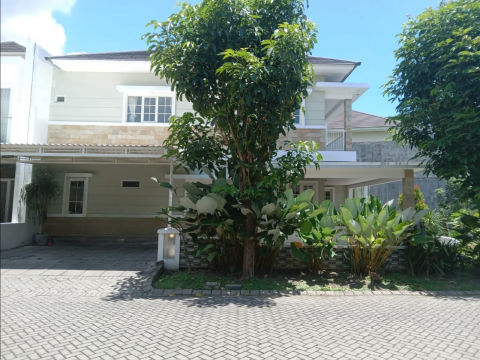 Dijual Rumah Royal Residence