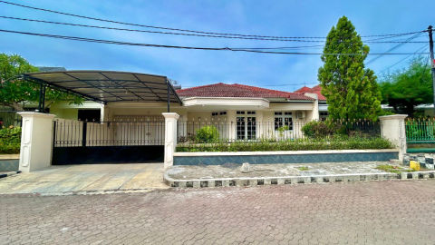 Dijual Rumah Darmo Harapan Utara