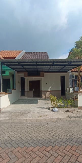 Disewa Rumah Citraland Cluster Taman Gapura