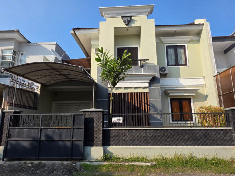 Dijual Rumah Darmo Bavarian Village