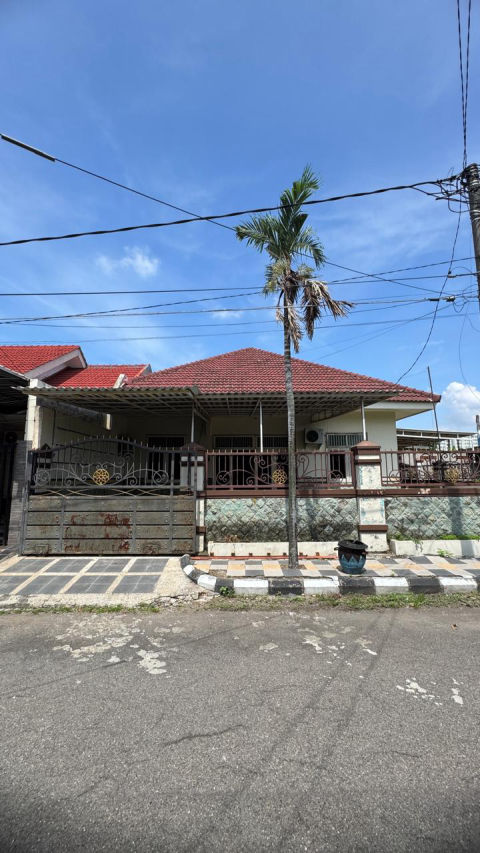 Disewa Rumah Sutorejo Prima
