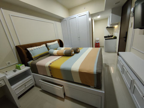 Dijual / Disewa Rumah Grand Dharmahusada Lagoon