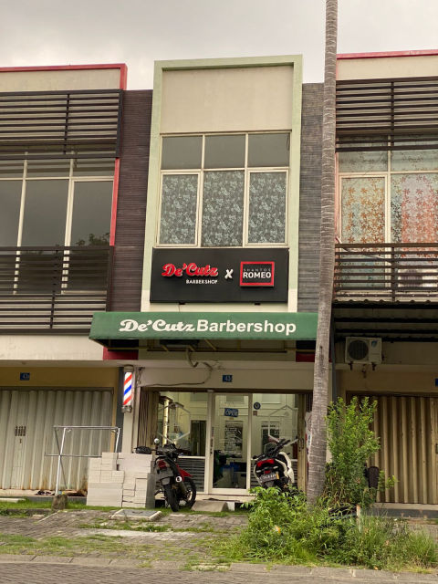 Dijual Ruko Komersial Palm Residence Sememi Benowo